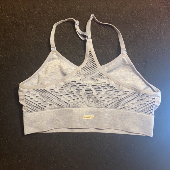Sports bra - Picture 2 of 3